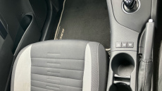 Toyota Auris 1.8 Hybrid Icon Tech TSS 5dr CVT Hybrid Estate